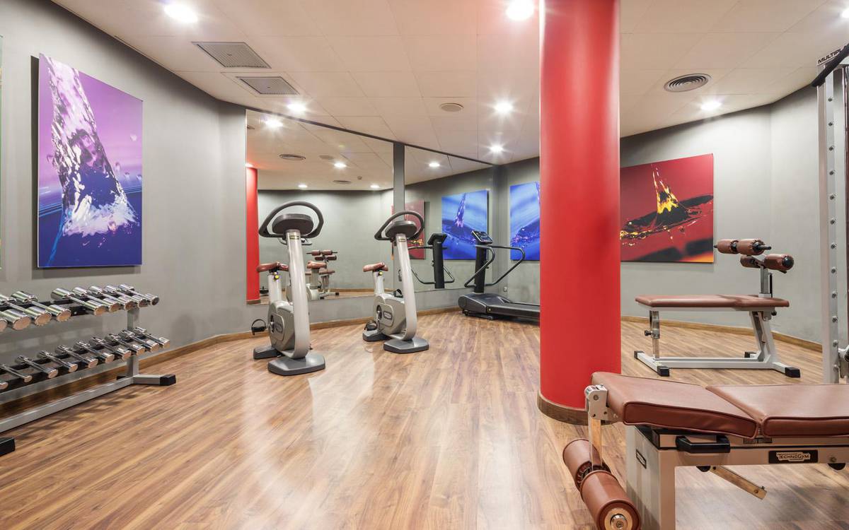 Fitness hotel ilunion auditori barcelona Fitness hotel ilunion auditori barcelona